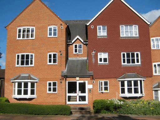 Similar property image