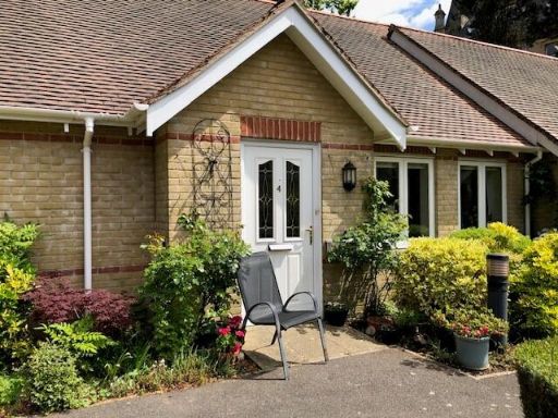 Similar property image