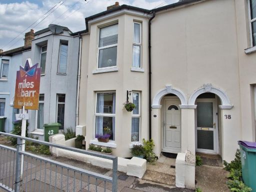 Similar property image