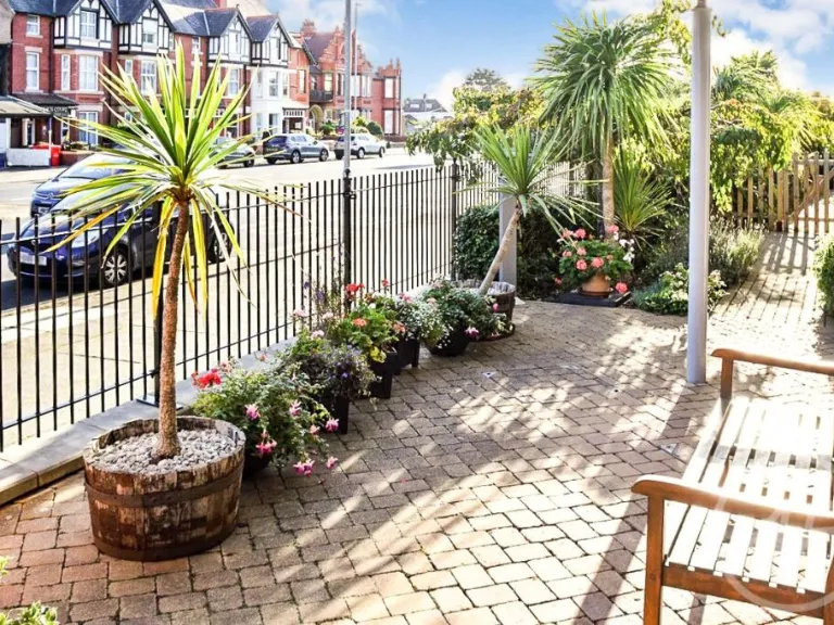 property Compatible Images}