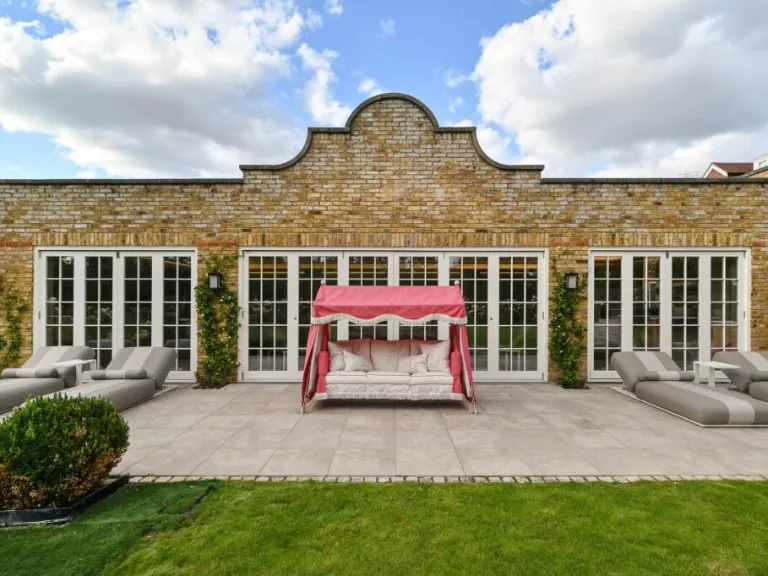 property Compatible Images}