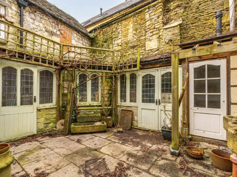 property Compatible Images}