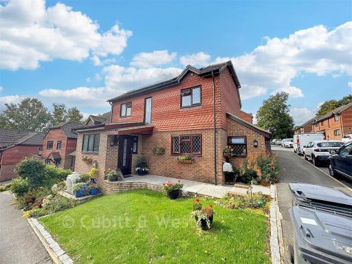 Similar property image