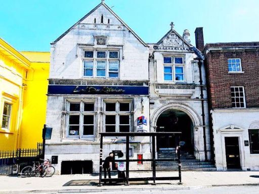 Similar property image