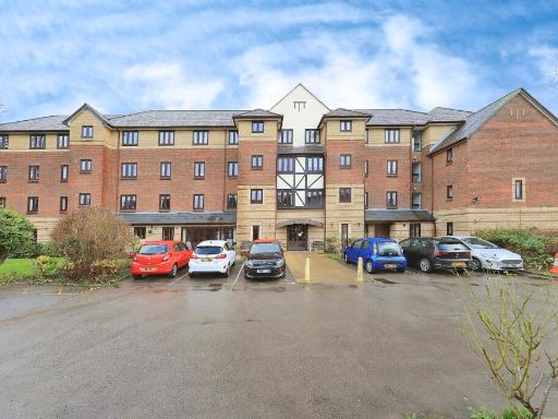 Similar property image