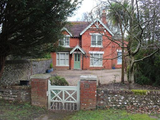 Similar property image