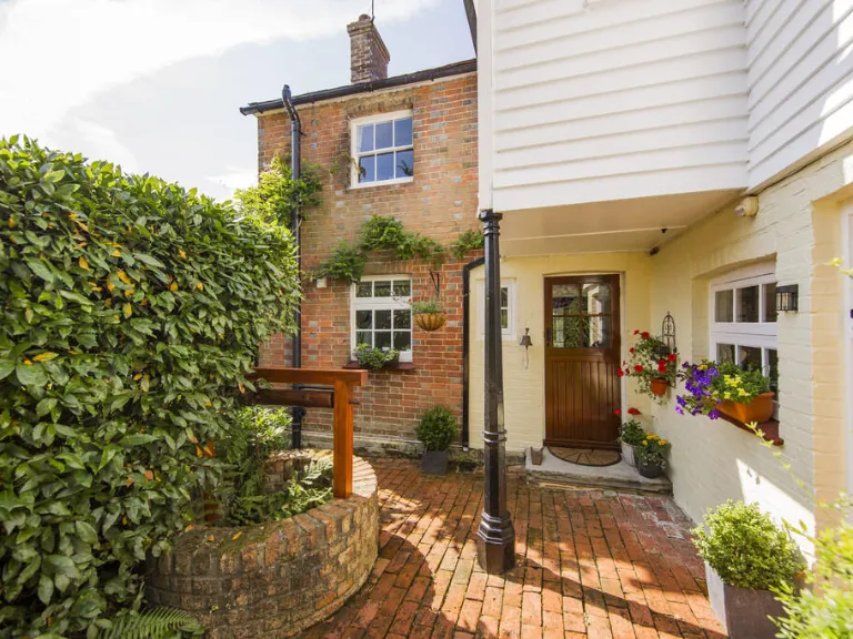 property Compatible Images}