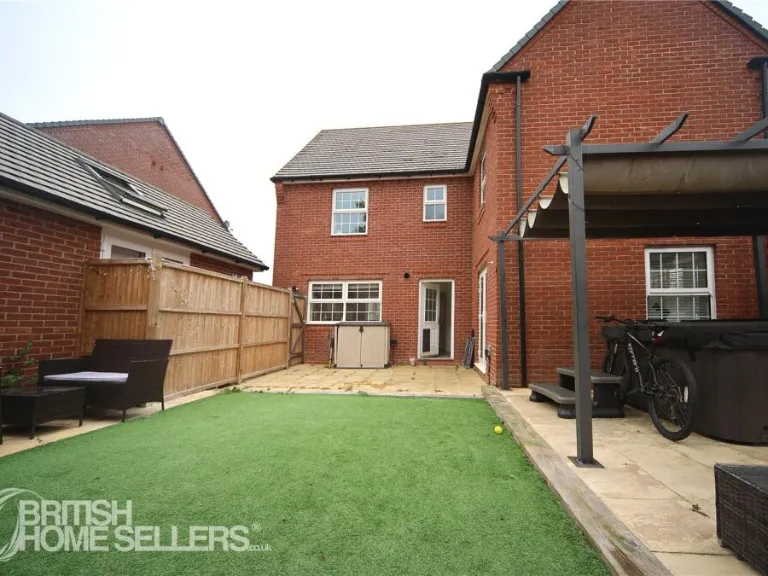 property Compatible Images}