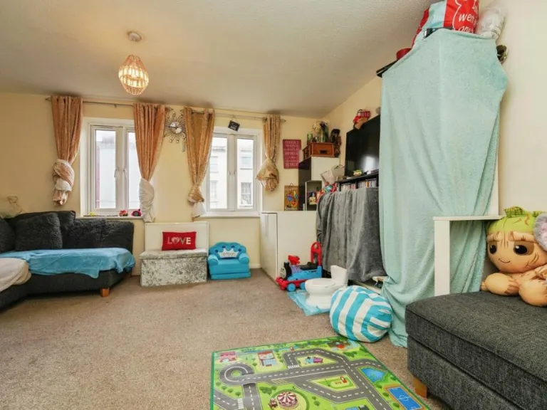 property Compatible Images}