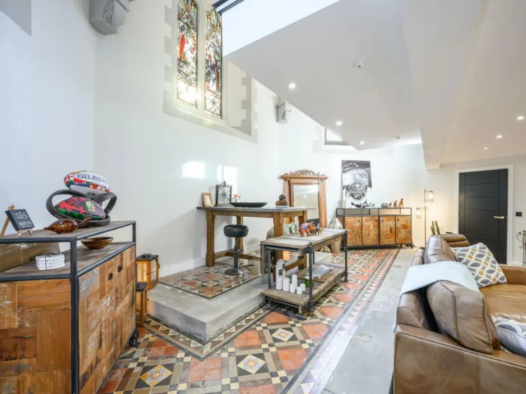 property Compatible Images}