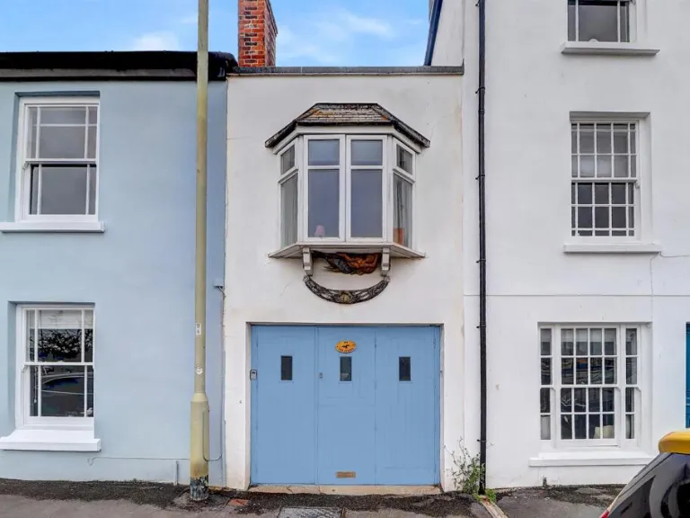 property Compatible Images}