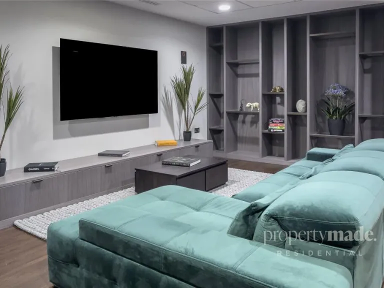 property Compatible Images}