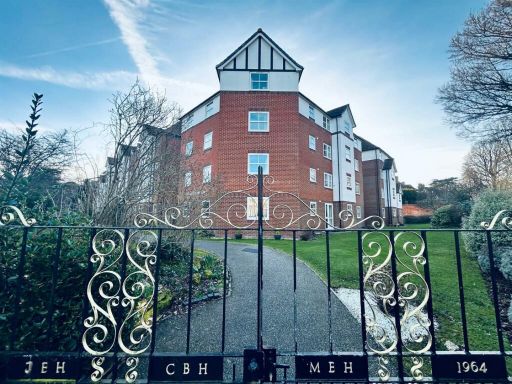 Similar property image