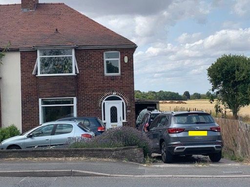 Similar property image