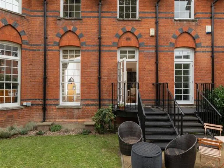 property Compatible Images}