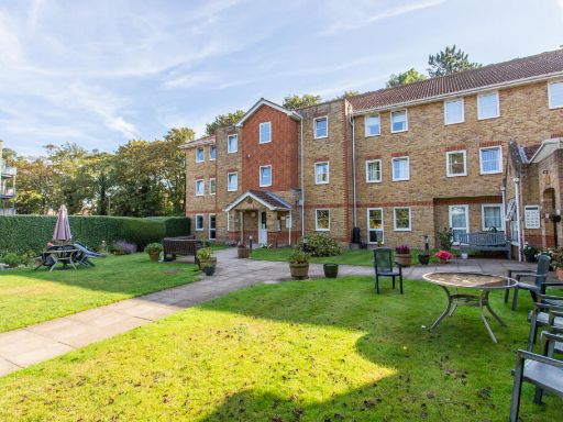 Similar property image