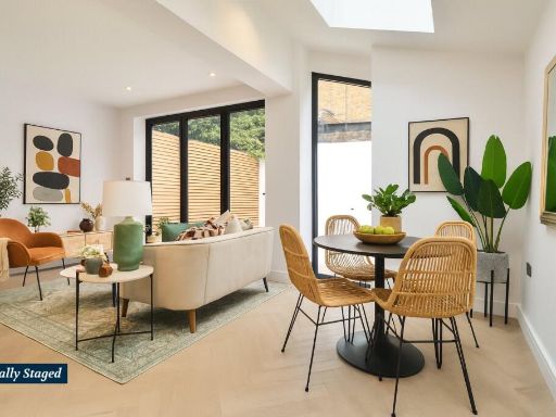 Similar property image