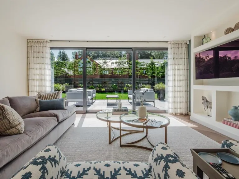 property Compatible Images}