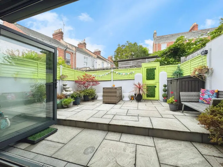 property Compatible Images}