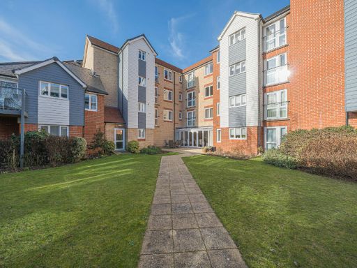 Similar property image