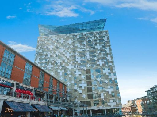 Similar property image