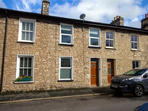 Similar property image