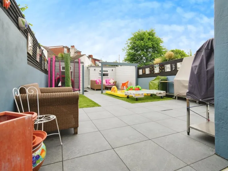 property Compatible Images}