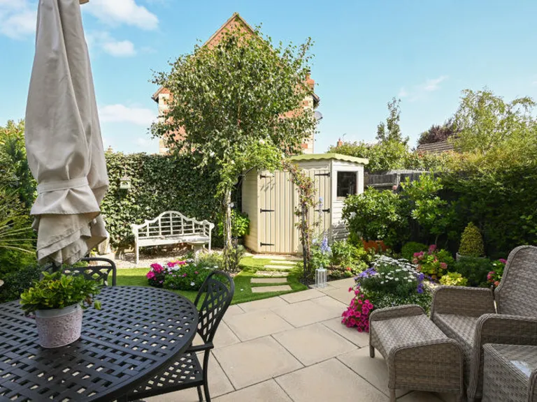 property Compatible Images}