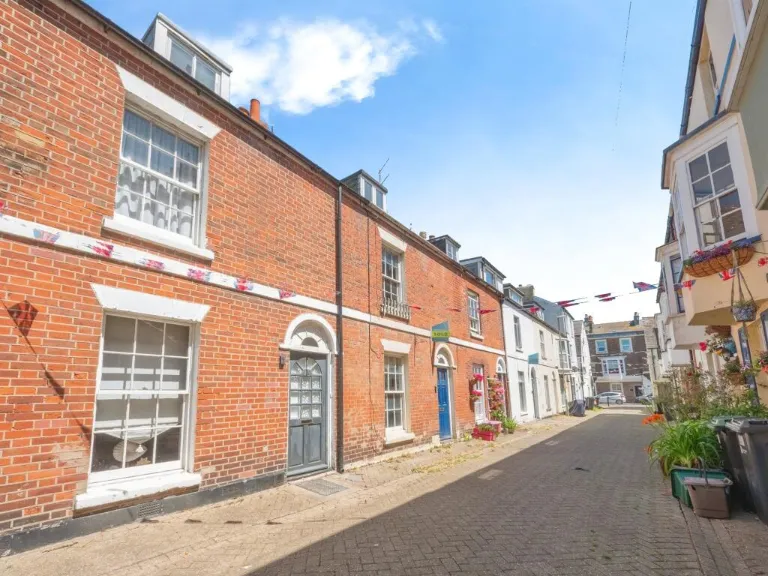 property Compatible Images}