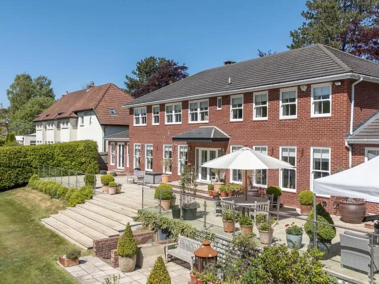 property Compatible Images}