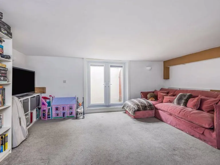 property Compatible Images}