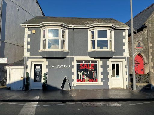 Similar property image