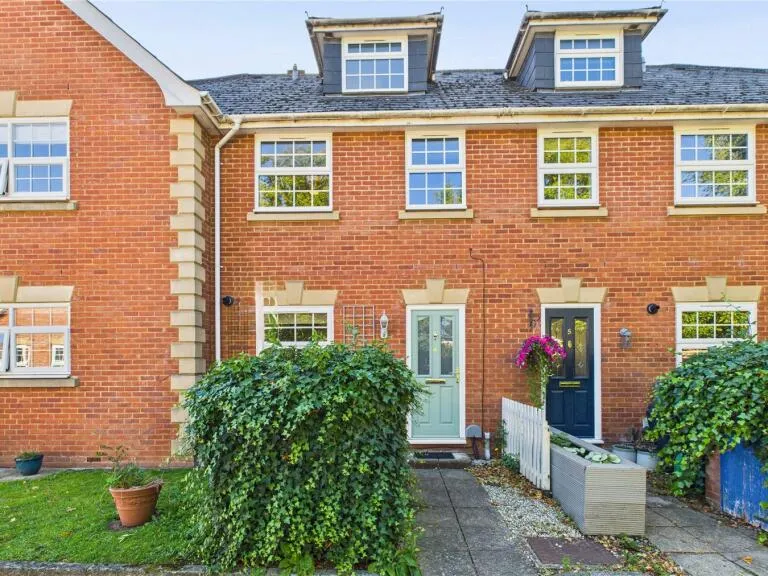 property Compatible Images}