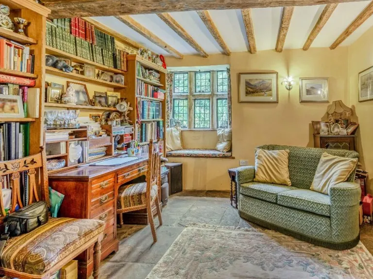 property Compatible Images}