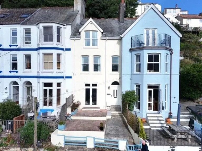 property Compatible Images}