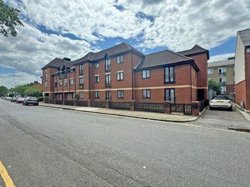 Similar property image