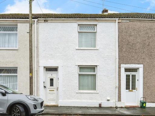 Similar property image