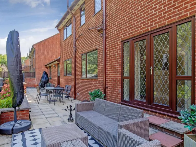 property Compatible Images}