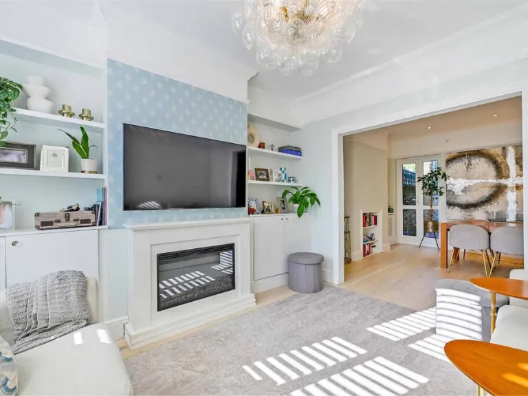 property Compatible Images}