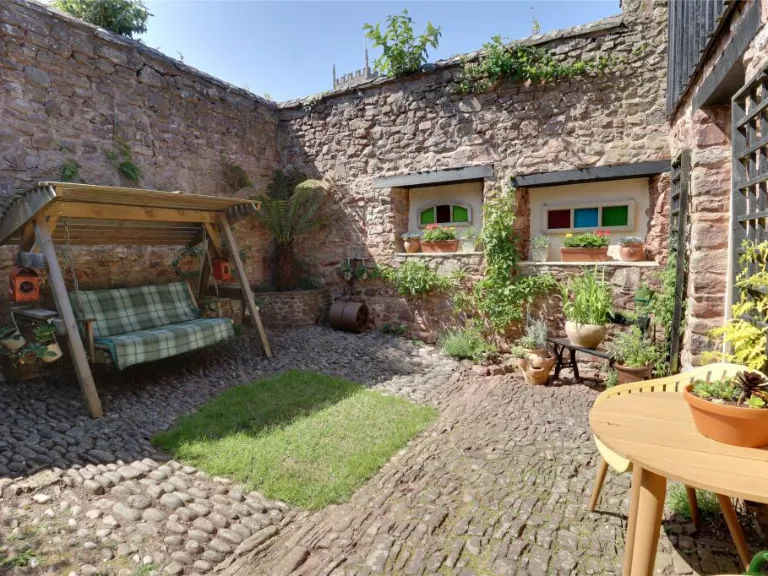 property Compatible Images}
