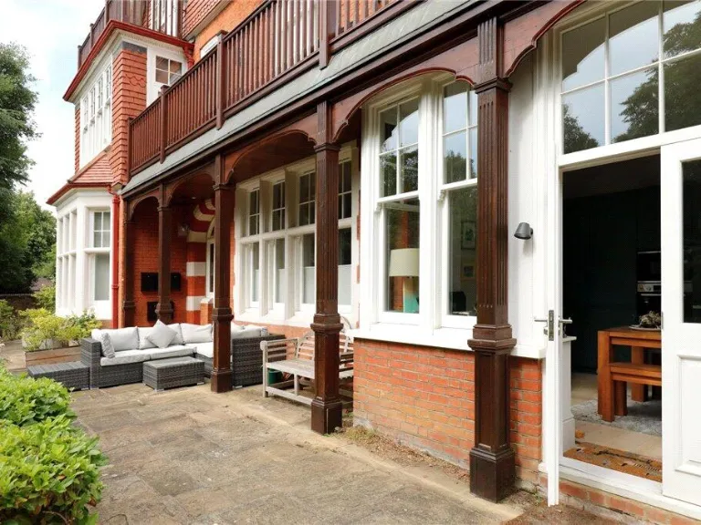 property Compatible Images}