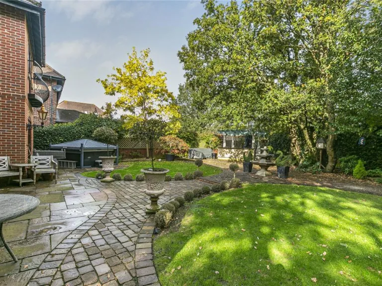 property Compatible Images}