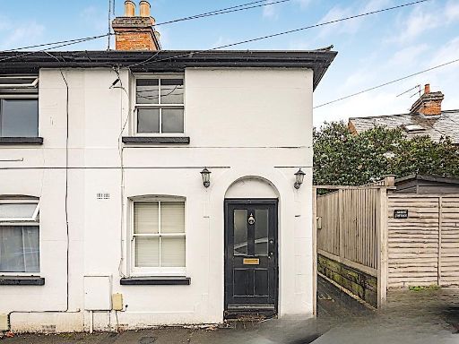 Similar property image
