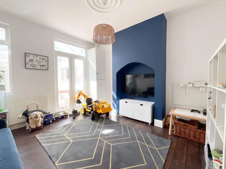 property Compatible Images}