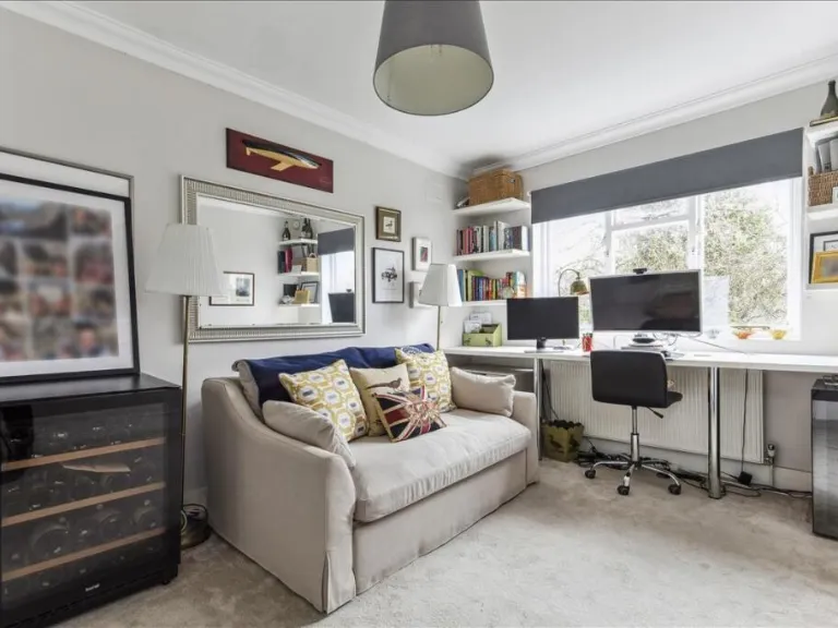 property Compatible Images}