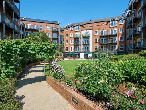 Similar property image