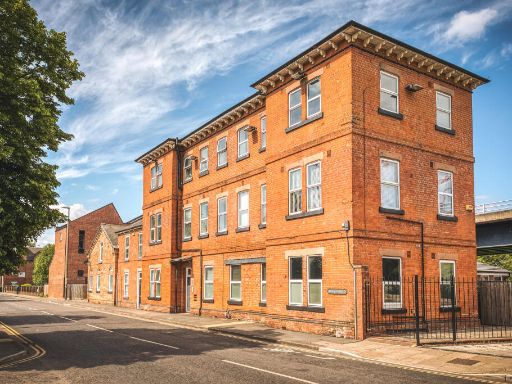 Similar property image