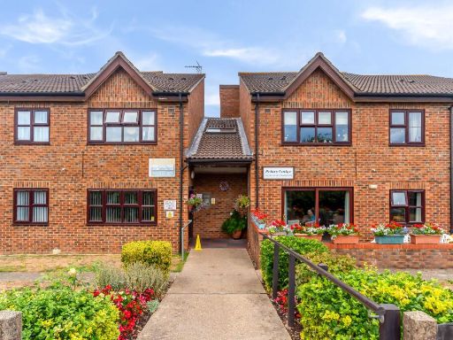 Similar property image