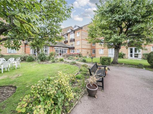 Similar property image
