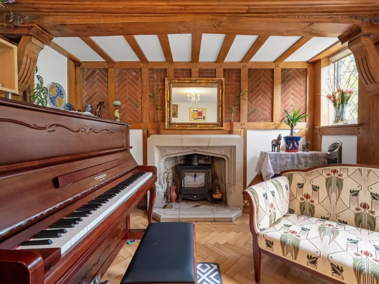 property Compatible Images}